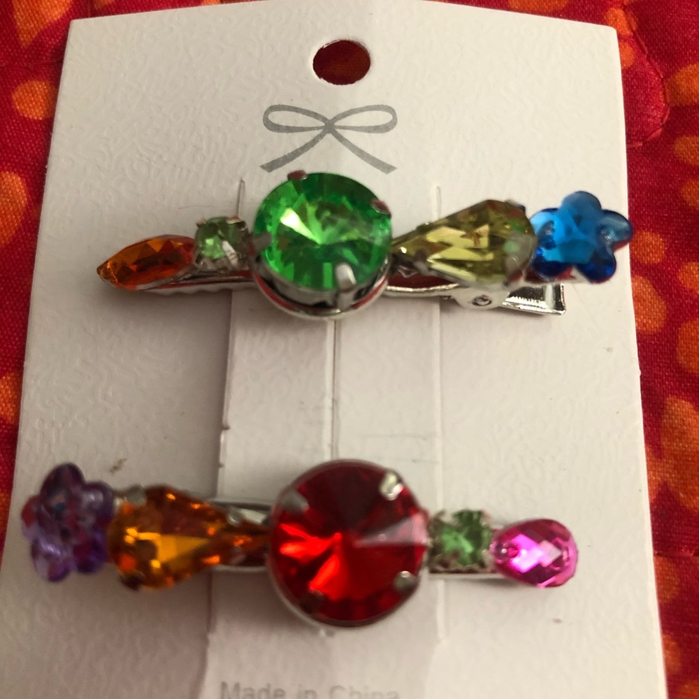 Small Rhinestone Hair Clips - Picture 3 of 4